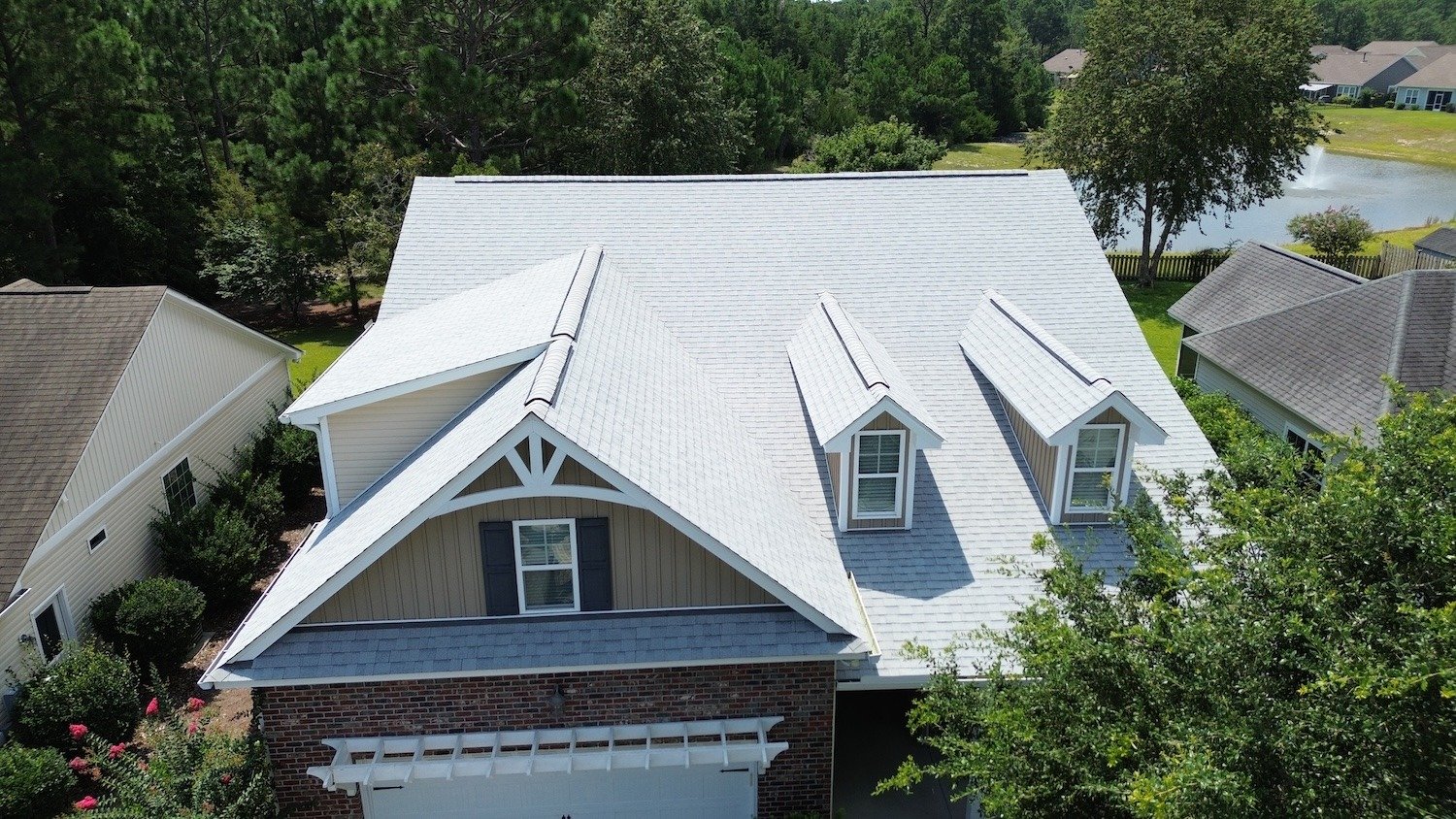 What's New in Roof Design in 2024