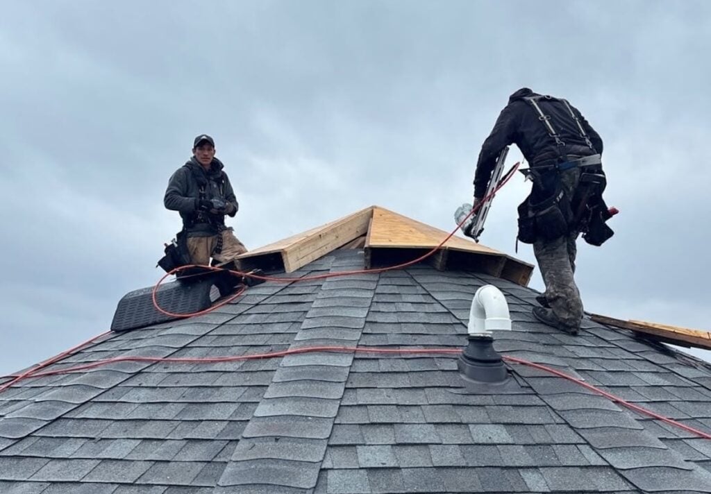 Summit roofers